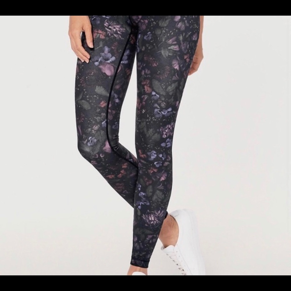 Lululemon Dark Floral Leggings. Wunder Under